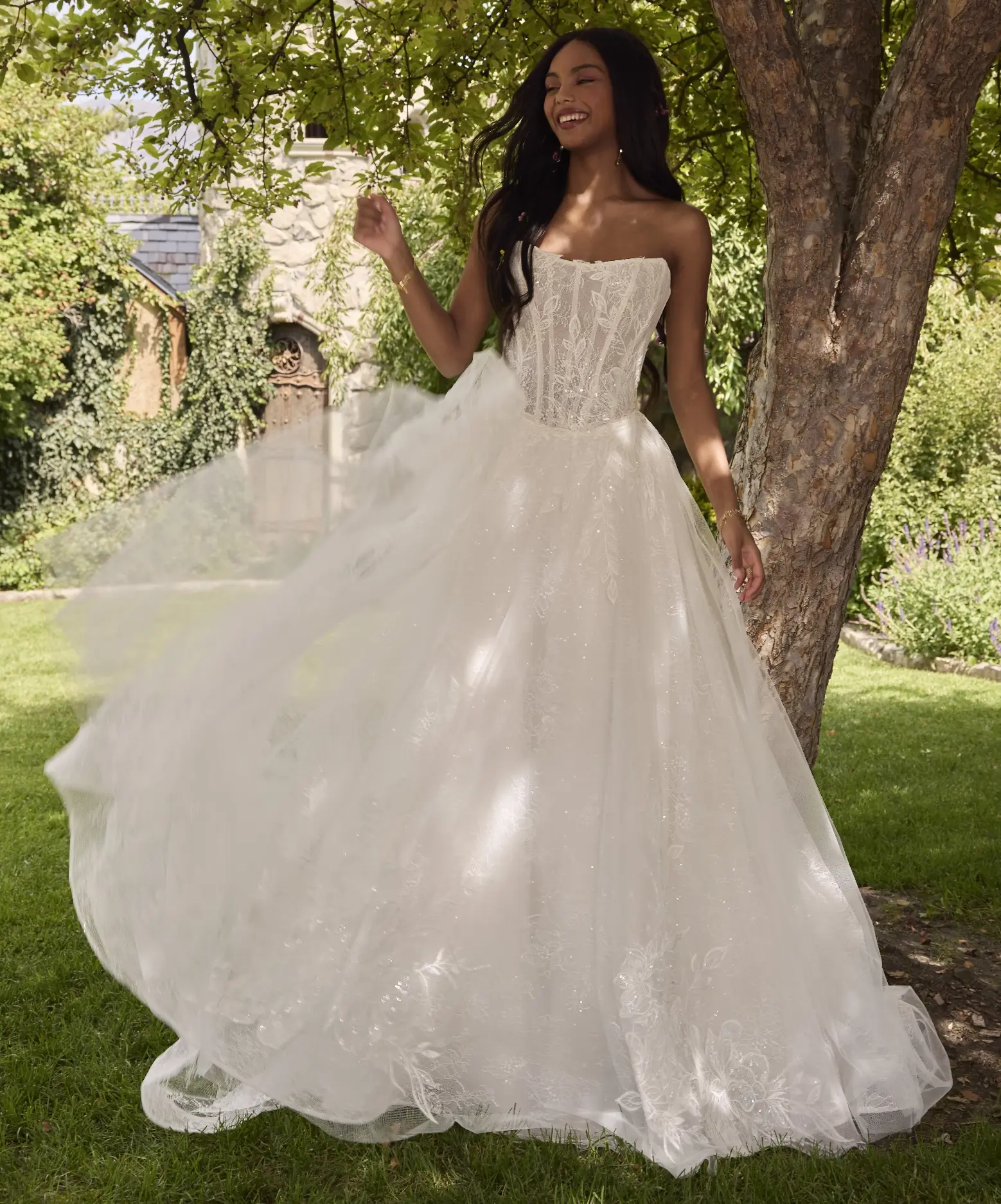 knee length dresses for ladies Tulle A-line V-neck Backless Boho Wedding Dresses With Lace Appliques, MW901 main image 0