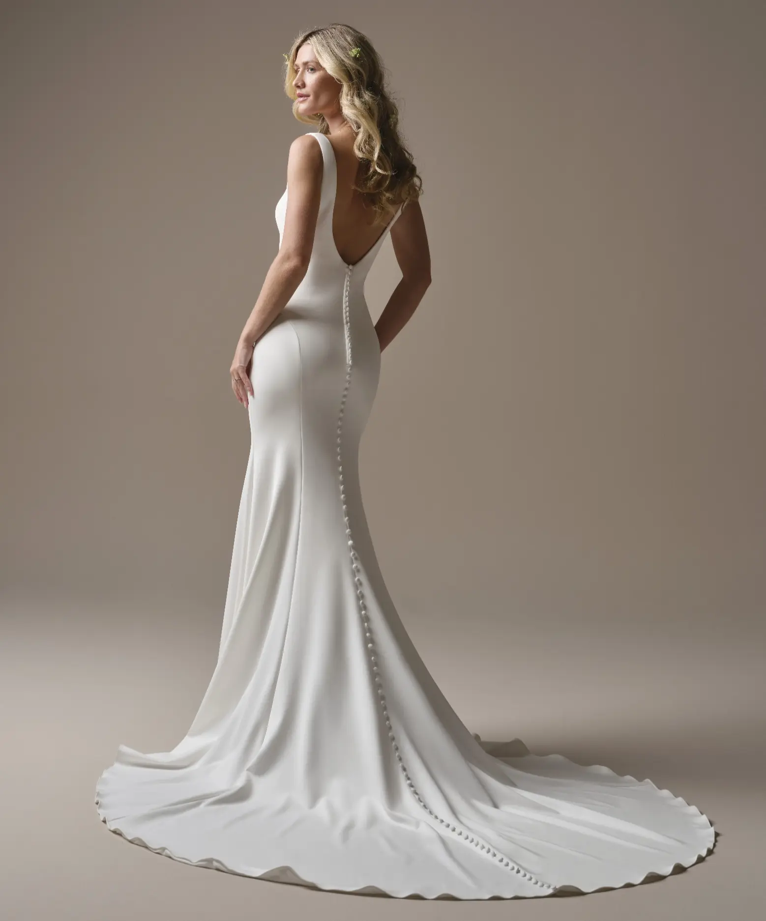 Backless Wedding Dresses & Low Back Gowns
