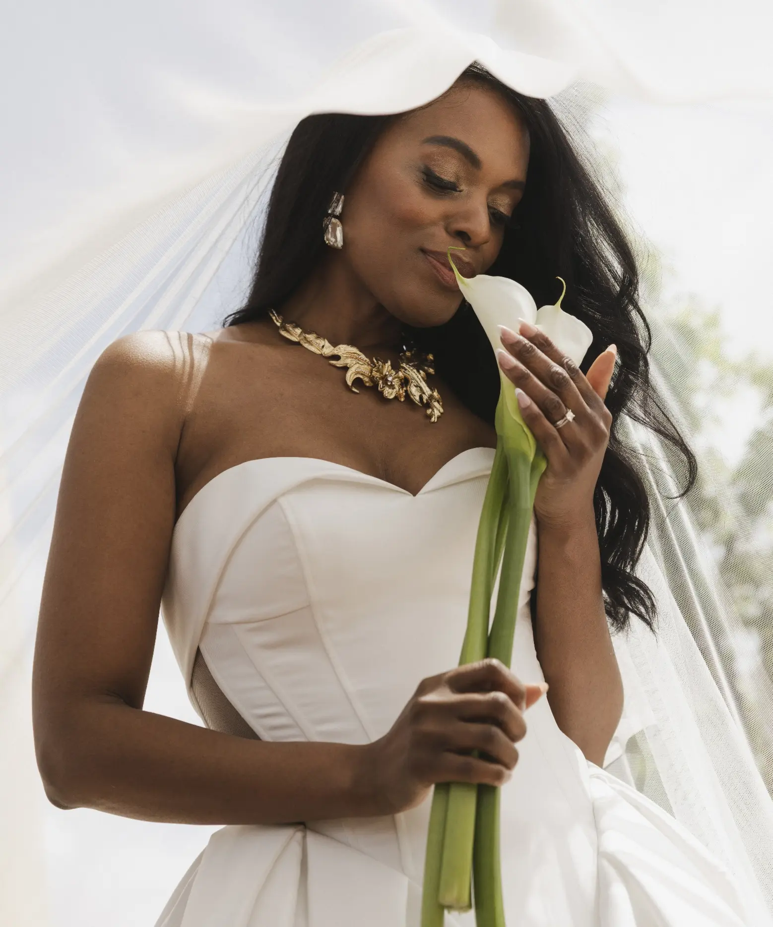 green emerald velvet dress Huinee Wedding Dress – Selesa Slow Fashion main image 1